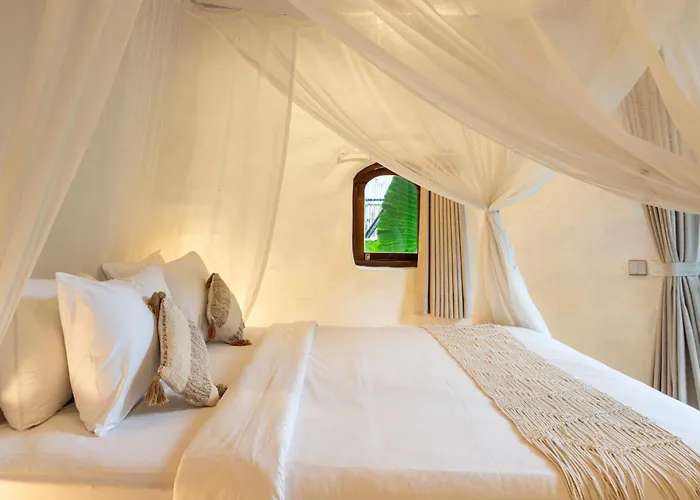 Leon, - The Bamboo Dream Villa Ubud